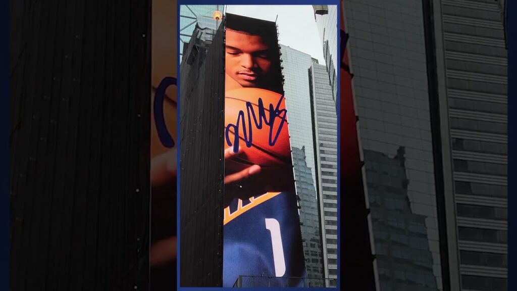 🇺🇸 nba : avant la draft, wembanyama s’affiche en grand à times square