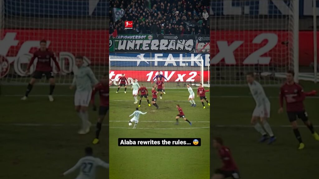 alaba 🚀⚽️ montrant comment les défenseurs marquent !