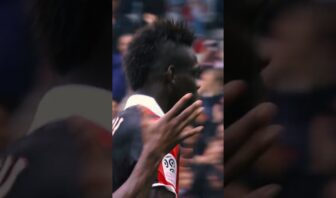 ecris un titre de vidéo en français à partir de celui ci : mario balotelli 🇮🇹 dans le derby de la côte d’azur 🥰 #ligue1 #ligue1mcdonalds #ogcnice #monaco