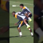 😂 rudiger trébuche à l’entraînement et les joueurs du real madrid réagissent !