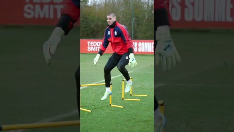 les gardiens en pleine action : démonstration de travail acharné 🧤💪