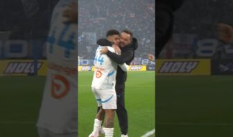 un but astucieux : la magie du foot à marseille ! 🧙‍♂️🦊😏 #football #shortfootball #ligue1